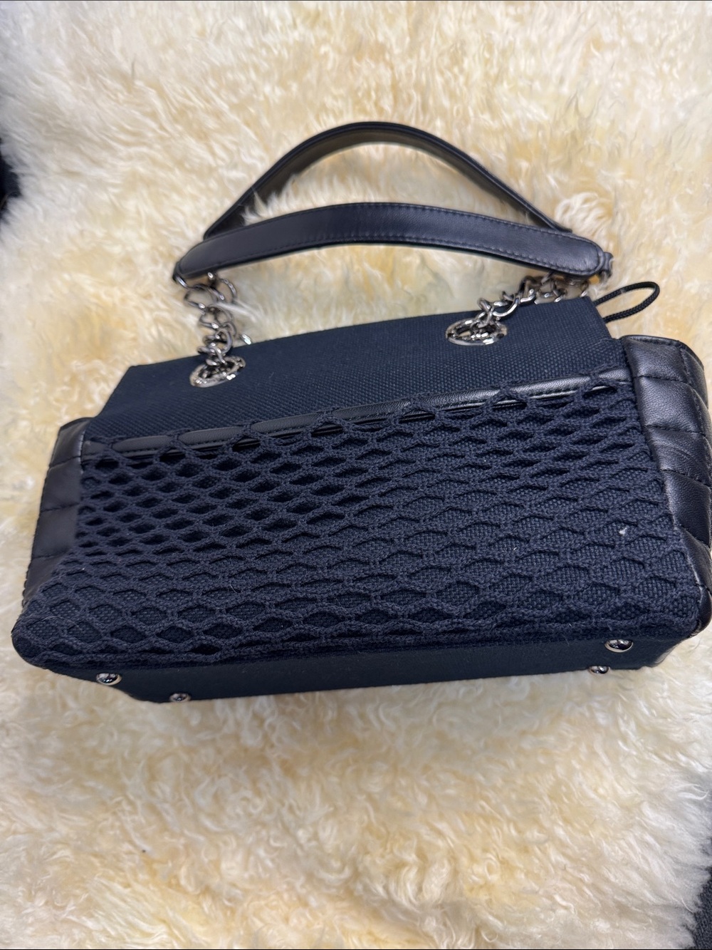CHANEL Black Quilted Canvas and Leather Chain-Handle Shoulder Bag - Picture 3 of 12